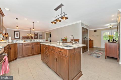 7314 Brookside Dr, Frederick, MD 21702 photo 14