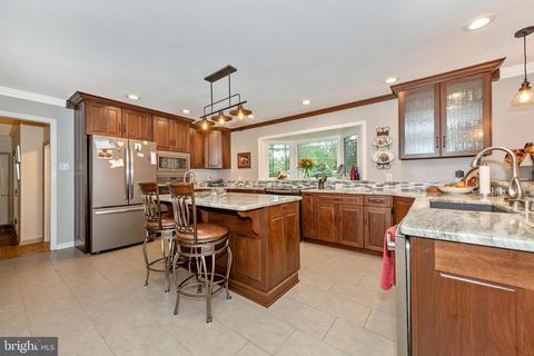 7314 Brookside Dr, Frederick, MD 21702 photo 9