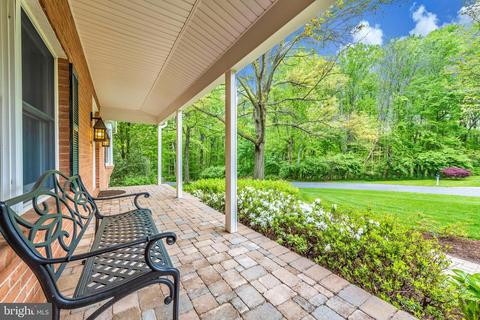 7314 Brookside Dr, Frederick, MD 21702 photo 3