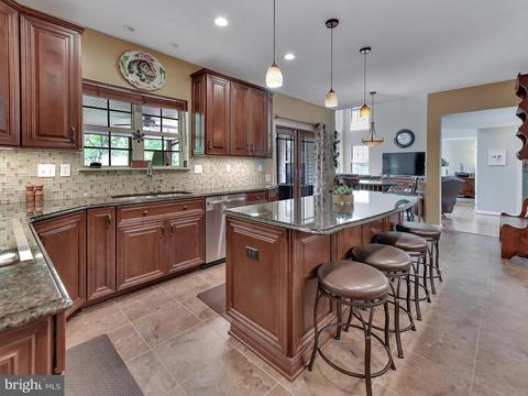 6405 Spring Forest Rd, Frederick, MD 21701 photo 17