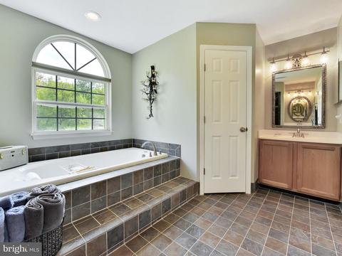 6405 Spring Forest Rd, Frederick, MD 21701 photo 32