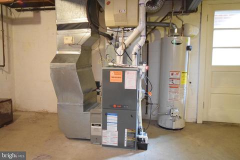 930 Cherokee Trl, Frederick, MD 21701 photo 12