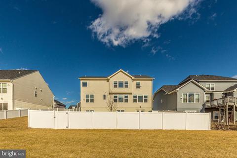1108 Lakin Dr, Frederick, MD 21702 photo 17