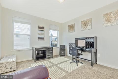 1108 Lakin Dr, Frederick, MD 21702 photo 32