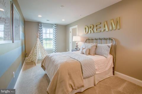 6575 Autumn Olive Dr, Frederick, MD 21703 photo 13