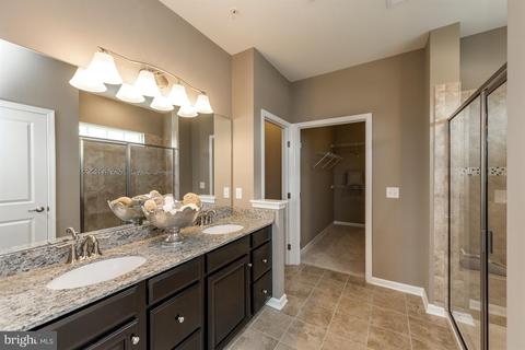6575 Autumn Olive Dr, Frederick, MD 21703 photo 5