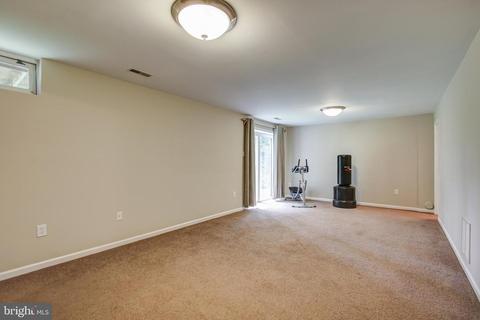 802 Apache Ct, Frederick, MD 21701 photo 27