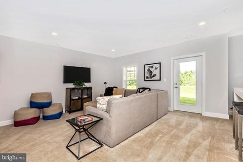 5105 Continental Dr, Frederick, MD 21703 photo 30
