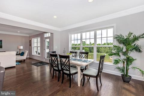 5105 Continental Dr, Frederick, MD 21703 photo 13