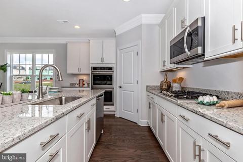 5105 Continental Dr, Frederick, MD 21703 photo 12