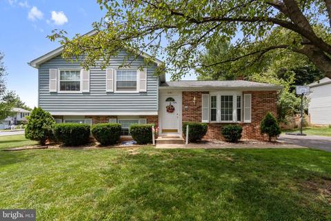 5681 Pebble Dr, Frederick, MD 21703 photo 1