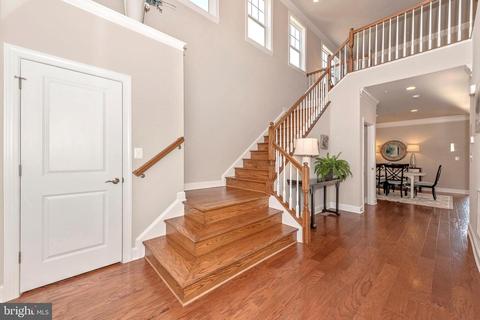 5115 Continental Dr, Frederick, MD 21703 photo 5