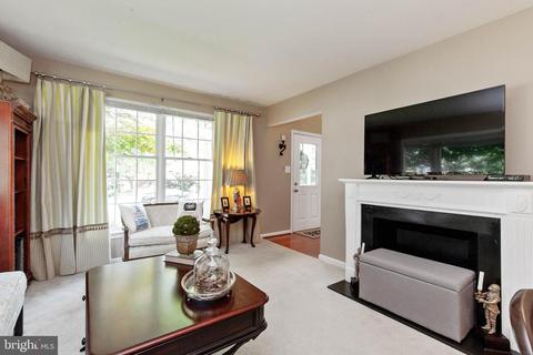 2189 E Greenleaf Dr, Frederick, MD 21702 photo 5