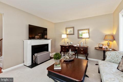 2189 E Greenleaf Dr, Frederick, MD 21702 photo 4