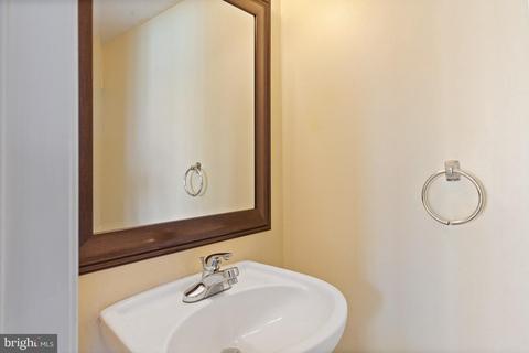 126 Fieldstone Ct, Frederick, MD 21702 photo 13