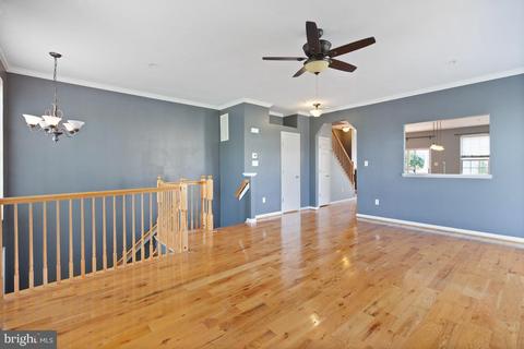 126 Fieldstone Ct, Frederick, MD 21702 photo 4