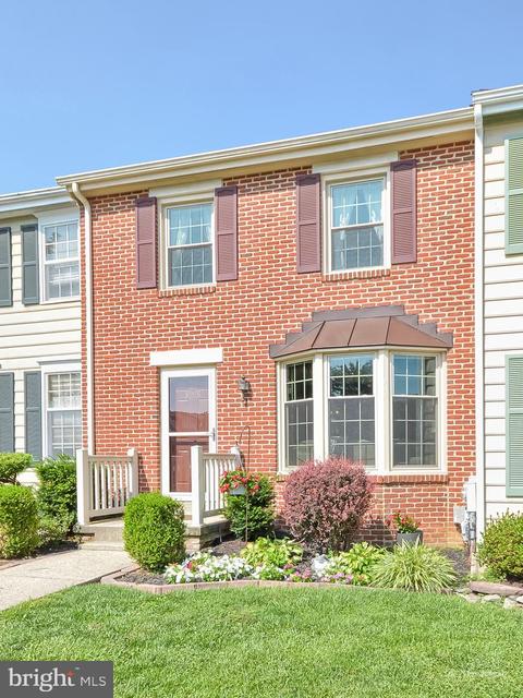 8008 Cattail Ct, Frederick, MD 21701 photo 2