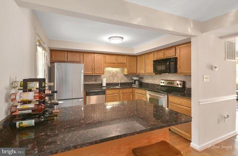 8008 Cattail Ct, Frederick, MD 21701 photo 7