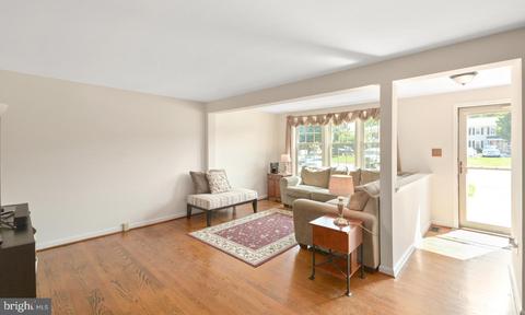 8008 Cattail Ct, Frederick, MD 21701 photo 4
