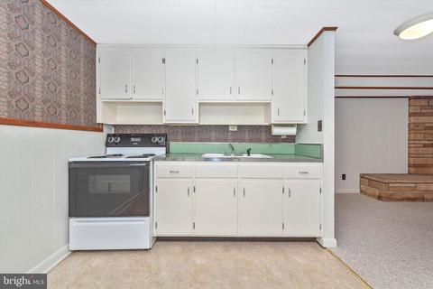 608 Grant Pl, Frederick, MD 21702 photo 29