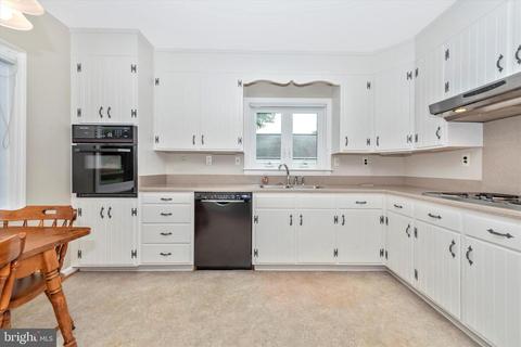 608 Grant Pl, Frederick, MD 21702 photo 15