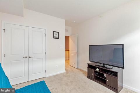 6451 Alan Linton Blvd E, Frederick, MD 21703 photo 7