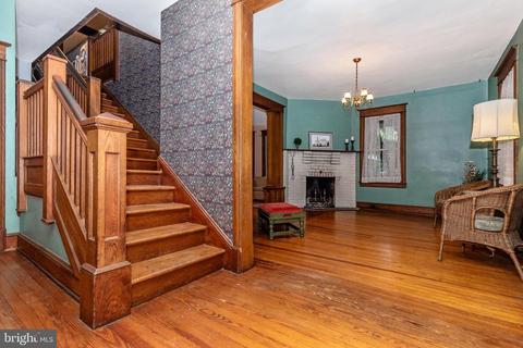 705 Rosemont Ave, Frederick, MD 21701 photo 4