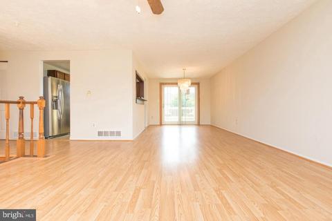 545 Logan St, Frederick, MD 21701 photo 7