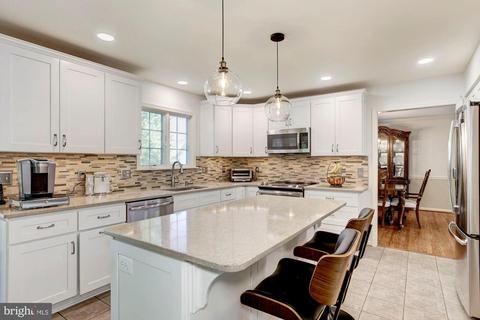 1023 Lindfield Dr, Frederick, MD 21702 photo 12
