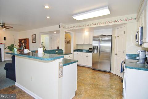 2490 Wayside Ct, Frederick, MD 21702 photo 7