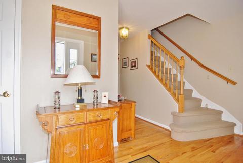 2490 Wayside Ct, Frederick, MD 21702 photo 2