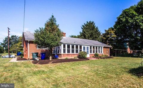 204 Baughmans Ln, Frederick, MD 21702 photo 31
