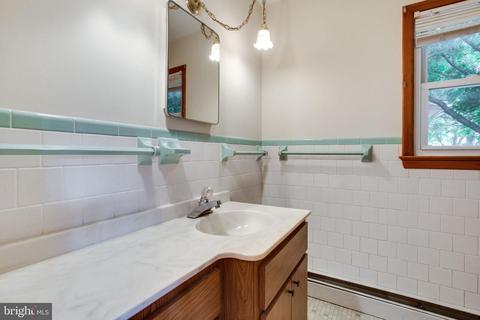 204 Baughmans Ln, Frederick, MD 21702 photo 22