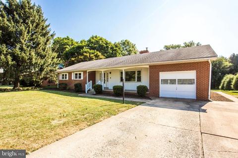 204 Baughmans Ln, Frederick, MD 21702 photo 32