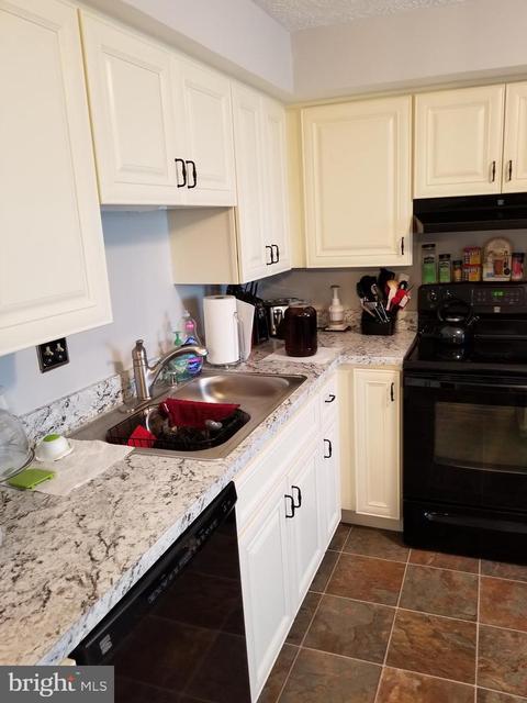 1774 Springfield Ln, Frederick, MD 21702 photo 4