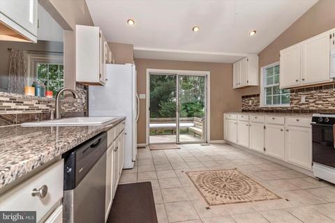 810 Apache Ct, Frederick, MD 21701 photo 19
