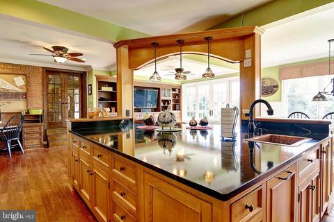 13501 John Kline Rd, Smithsburg, MD 21783 photo 3