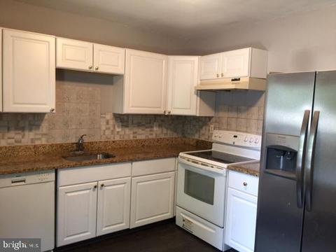 1622 Colonial Way, Frederick, MD 21702 photo 2