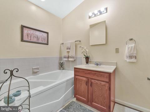 2233 Wetherburne Way, Frederick, MD 21702 photo 21
