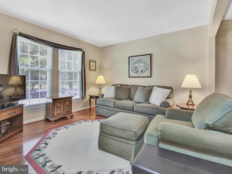 2233 Wetherburne Way, Frederick, MD 21702 photo 4