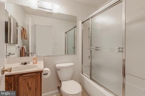 218 Thames Dr, Frederick, MD 21702 photo 33