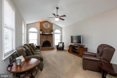 633 Bushytail Dr, Frederick, MD 21703 photo 16