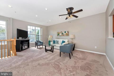 161 Fieldstone Ct, Frederick, MD 21702 photo 5