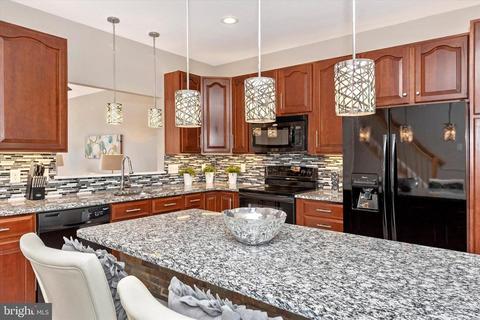 161 Fieldstone Ct, Frederick, MD 21702 photo 9