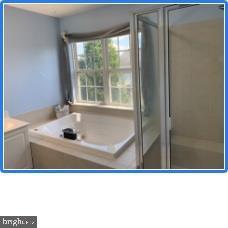 1950 Crossing Stone Ct, Frederick, MD 21702 photo 6