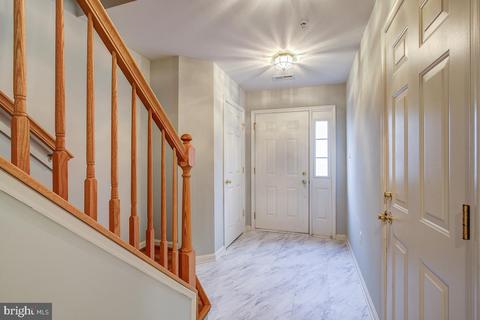 2497 Lakeside Dr, Frederick, MD 21702 photo 7