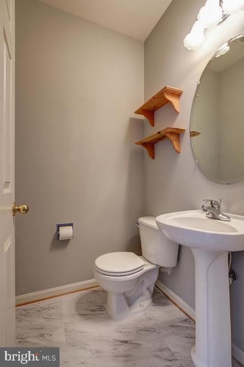 2497 Lakeside Dr, Frederick, MD 21702 photo 28