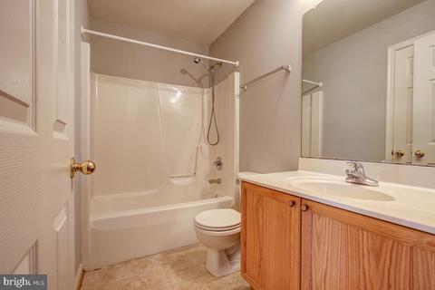 2497 Lakeside Dr, Frederick, MD 21702 photo 29