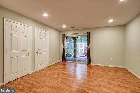 2497 Lakeside Dr, Frederick, MD 21702 photo 11