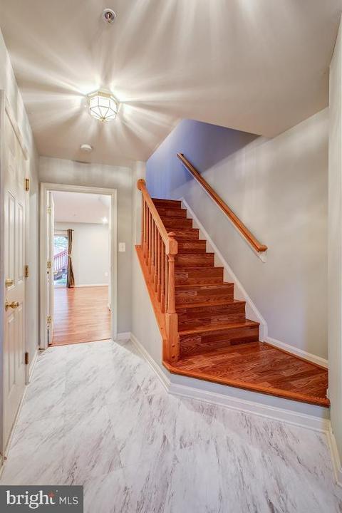 2497 Lakeside Dr, Frederick, MD 21702 photo 6